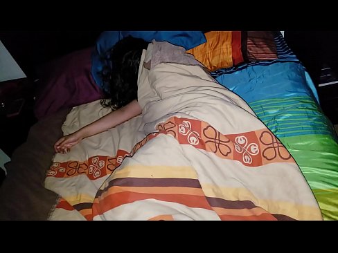 ❤️ Stepson ag bualadh lena leasmháthair óg agus í ina codladh. ❤ Porn anal ag ga.myastro.top ❌